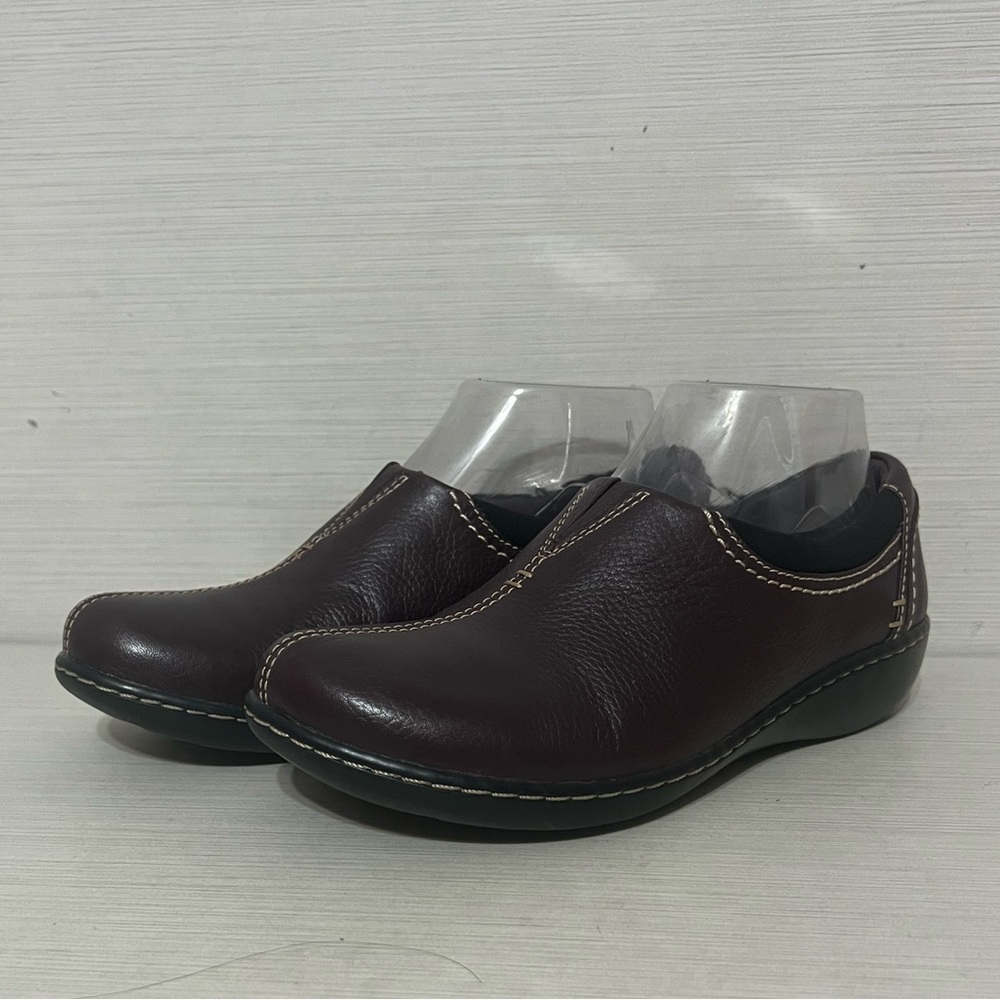 Clarks Leather Slip On Shoes Clogs Slippers Aubergine Burgundy